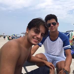 Meet your Posher, Alex